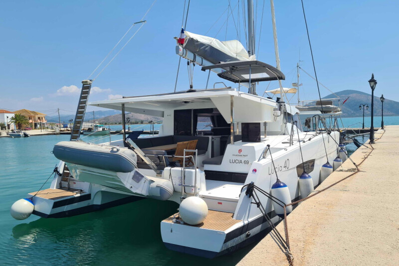 Fountaine Pajot Lucia 40 CLASS