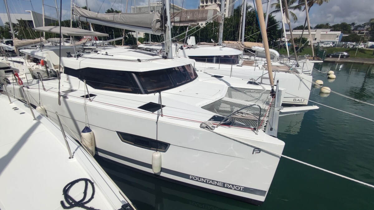 Fountaine Pajot Lucia 40 GINGER