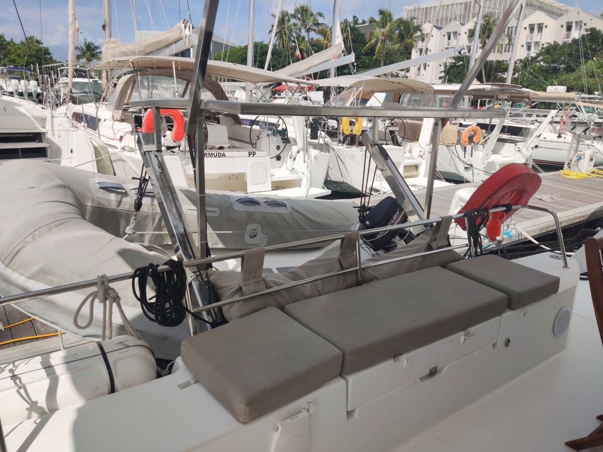 Fountaine Pajot Lucia 40 GINGER