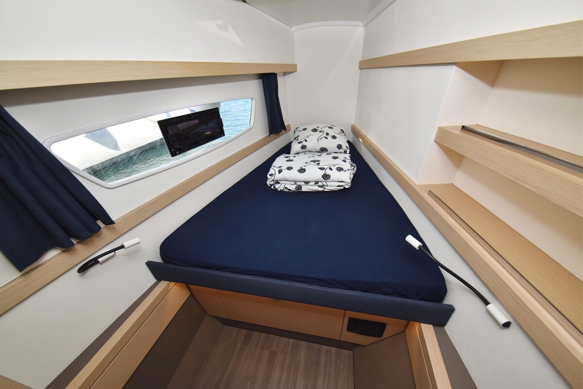 Fountaine Pajot Lucia 40 