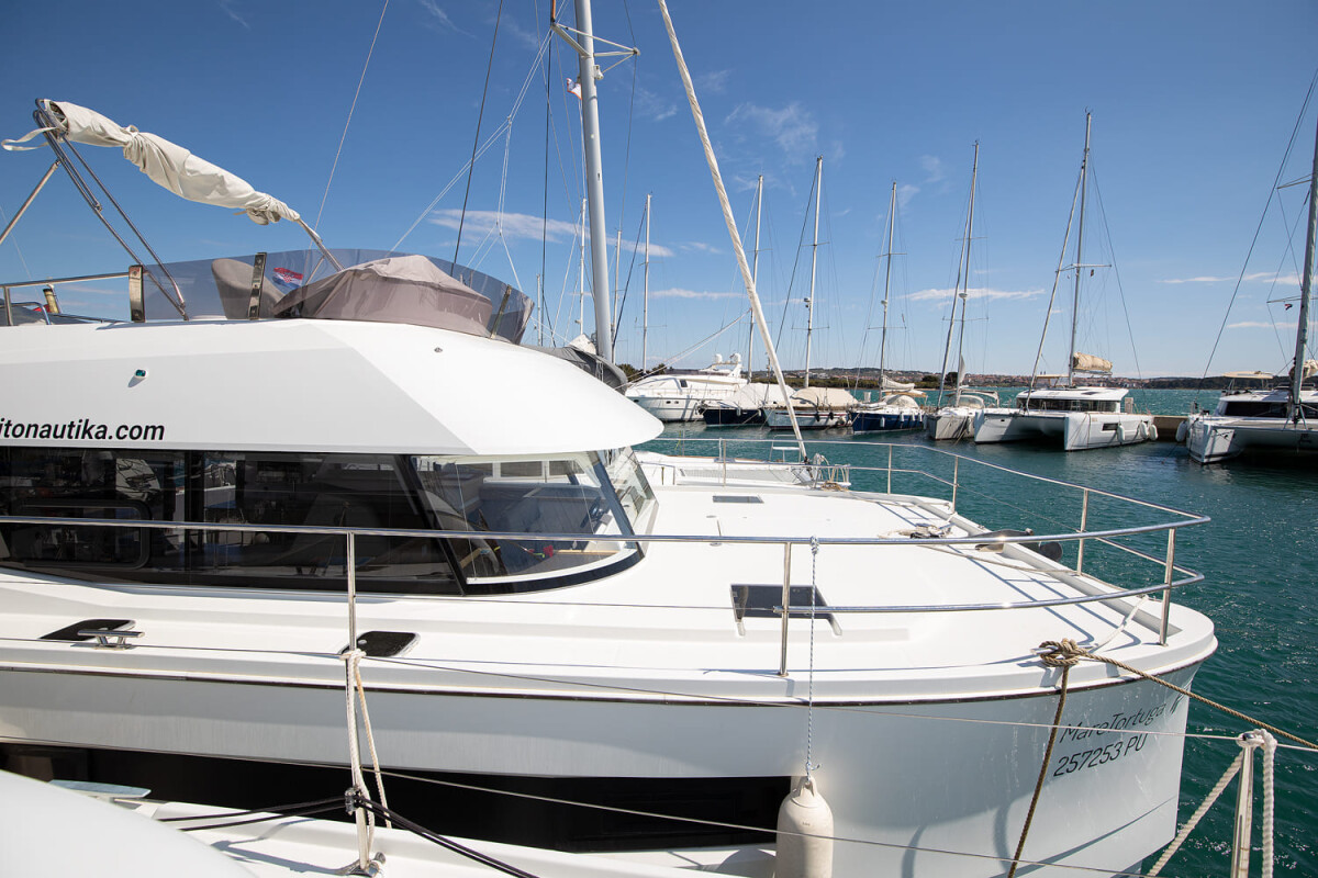 Fountaine Pajot MY 37 Mare Tortuga