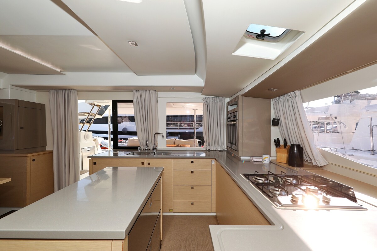 Fountaine Pajot Saba 50 Feeling Free