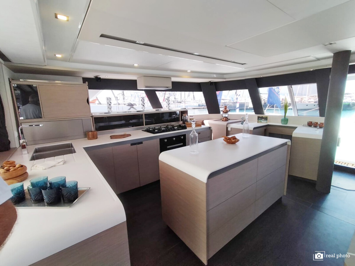 Fountaine Pajot Samana 59 Liberta'