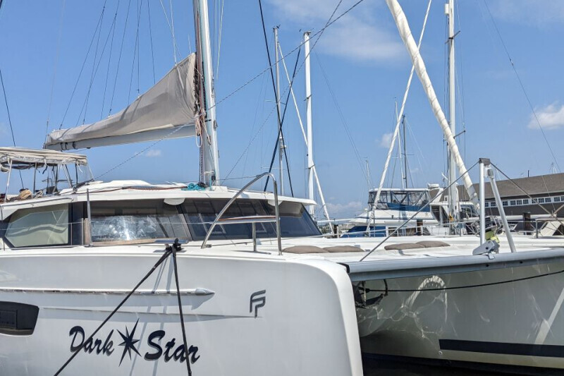 Fountaine Pajot Saona 47 Maestro Dark Star