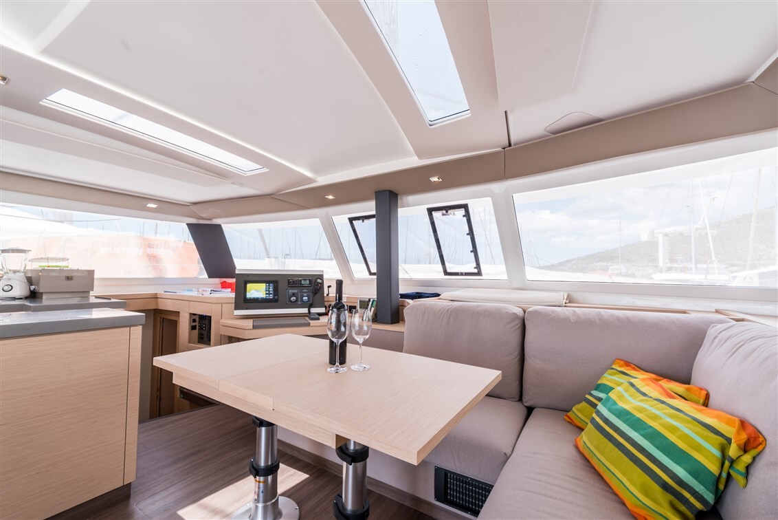 Fountaine Pajot Saona 47 Quintet 