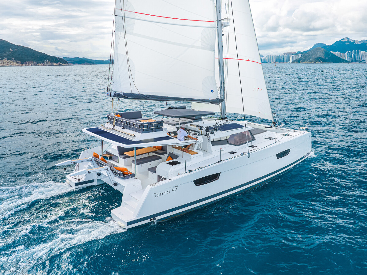 Fountaine Pajot Tanna 47 First Life