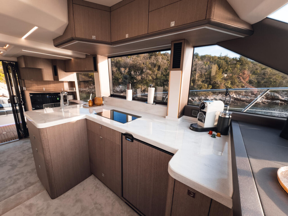 Galeon 440 FGStar Mini