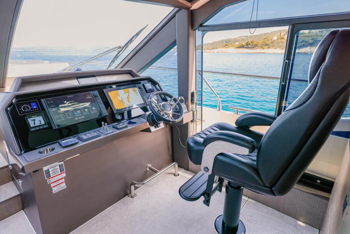 Galeon 640 FGstar