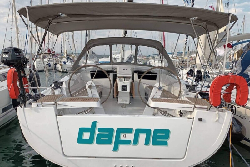 Hanse 418 Dafne