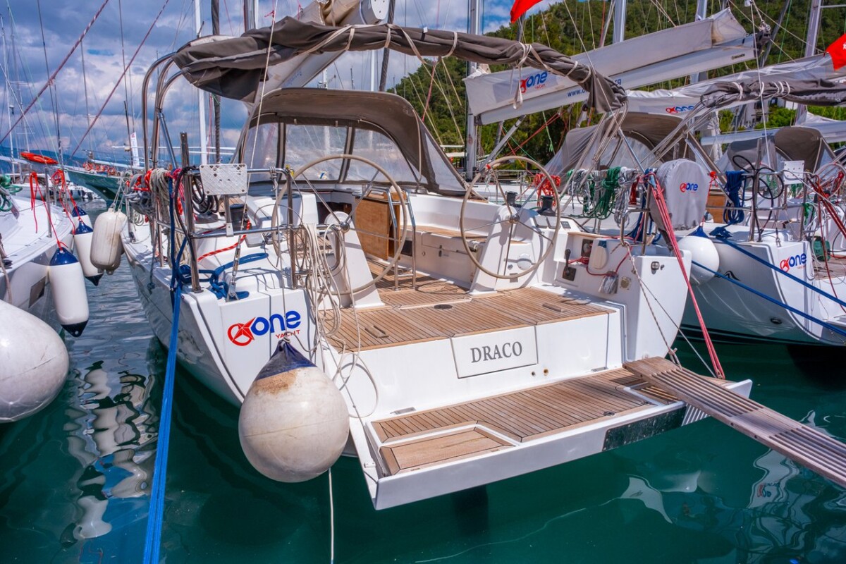 Hanse 445 Draco