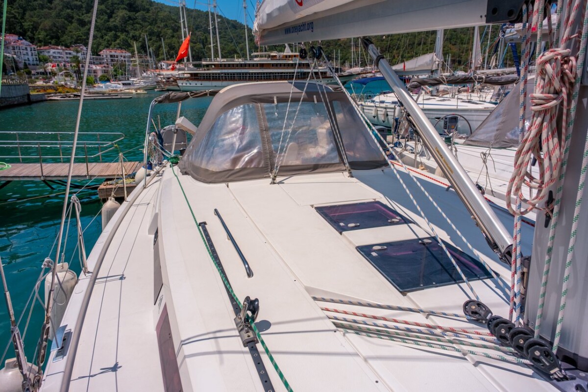 Hanse 445 Deneb