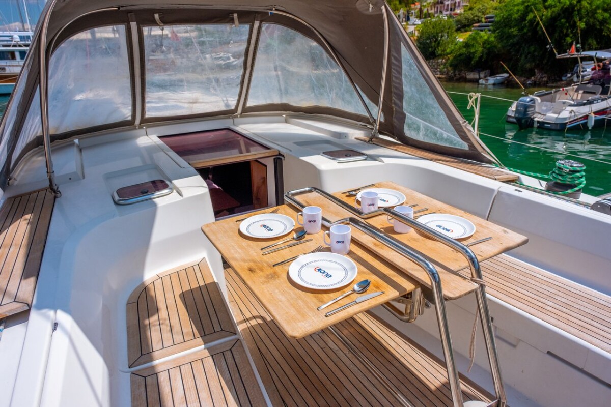 Hanse 445 Deneb