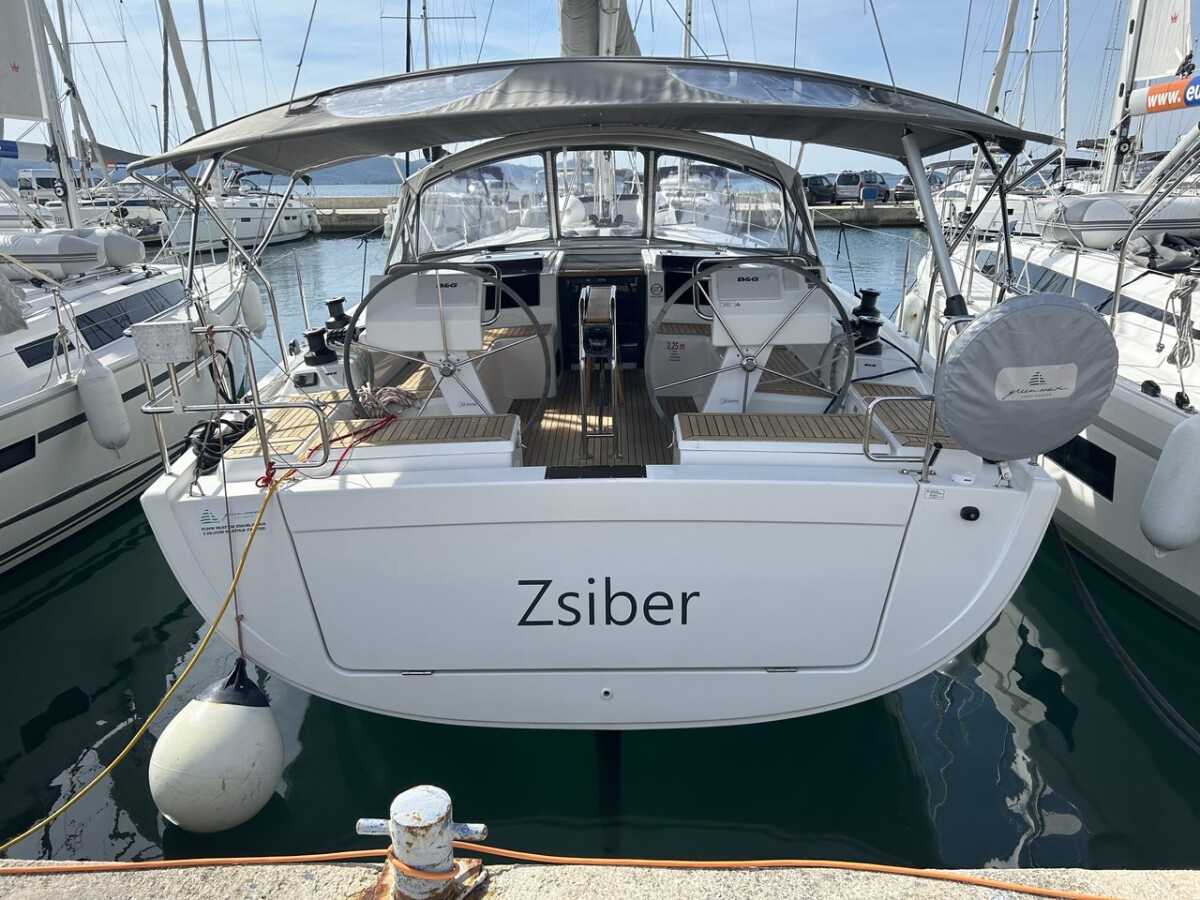 Hanse 455 Zsiber