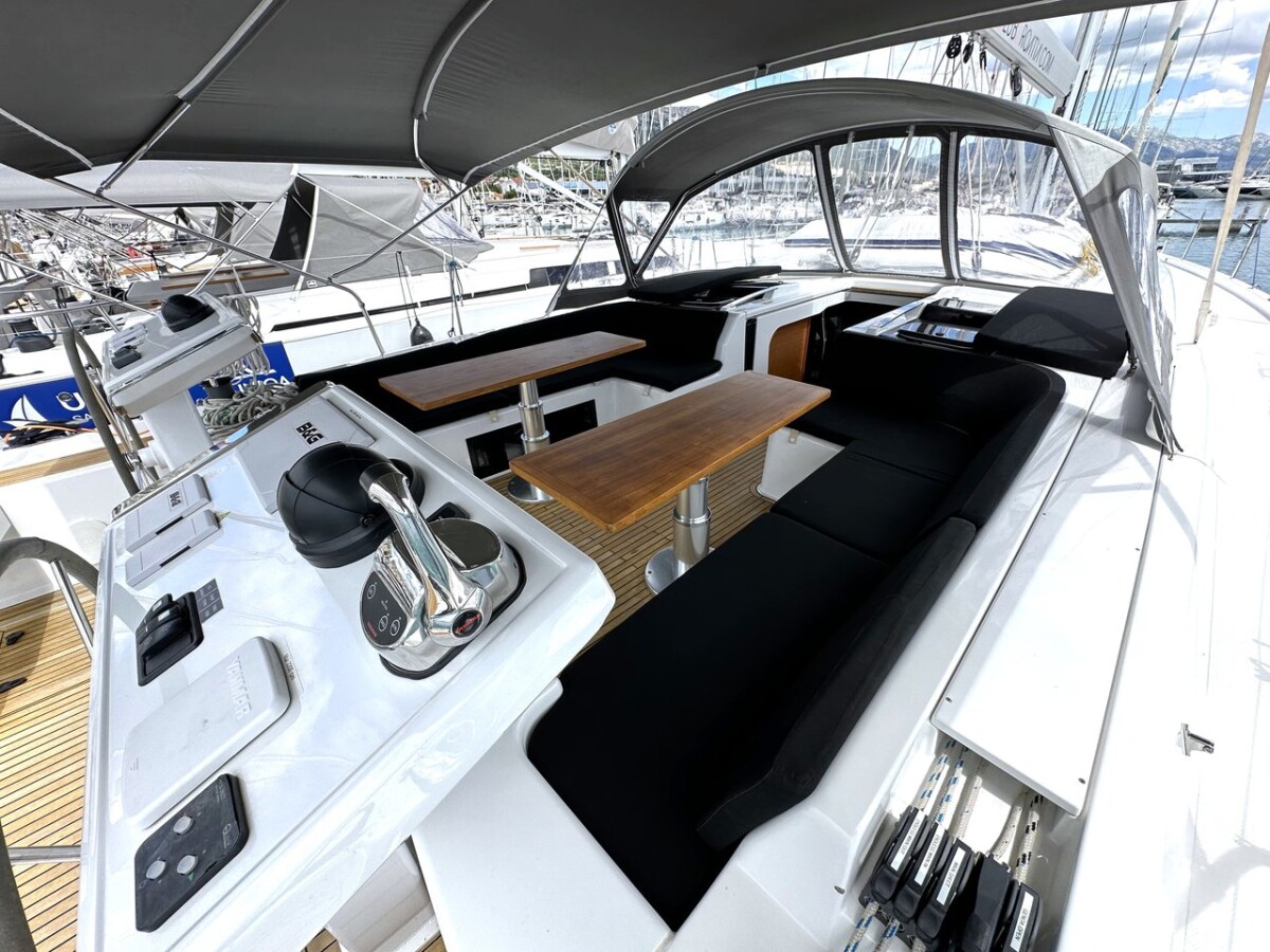 Hanse 548 Adele