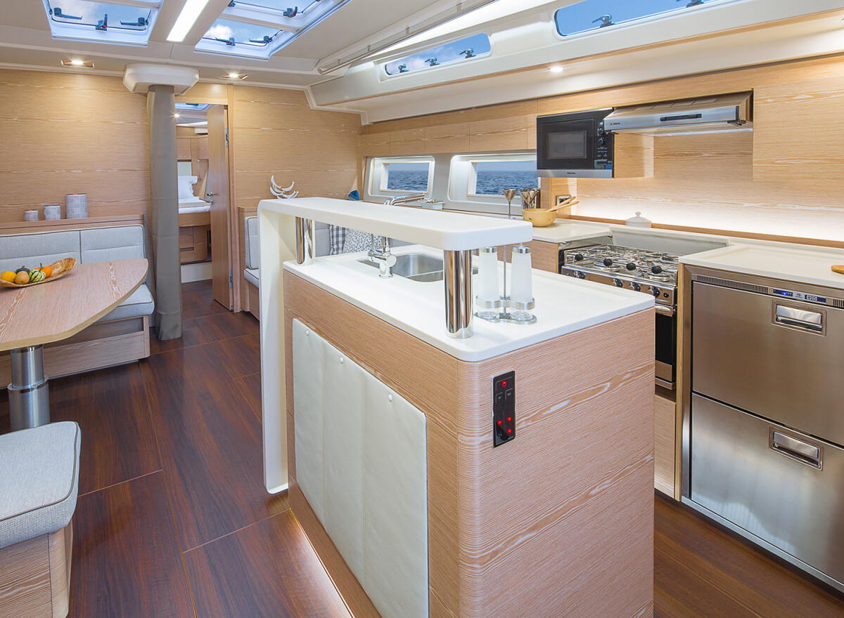 Hanse 588 Serenity