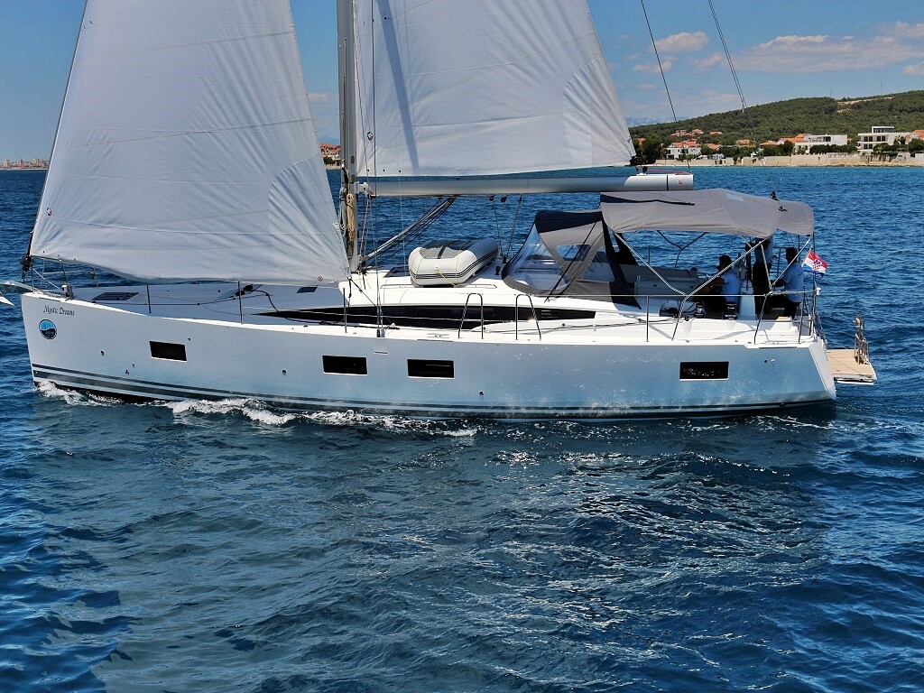 Jeanneau 54 Mystic Dreams