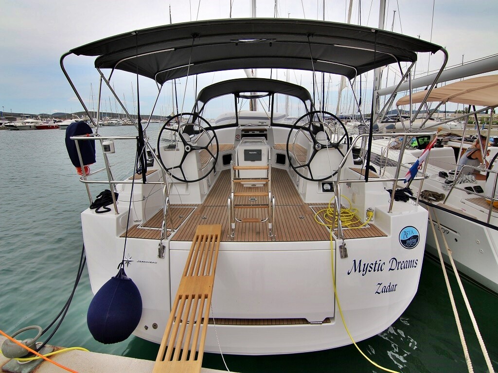 Jeanneau 54 Mystic Dreams