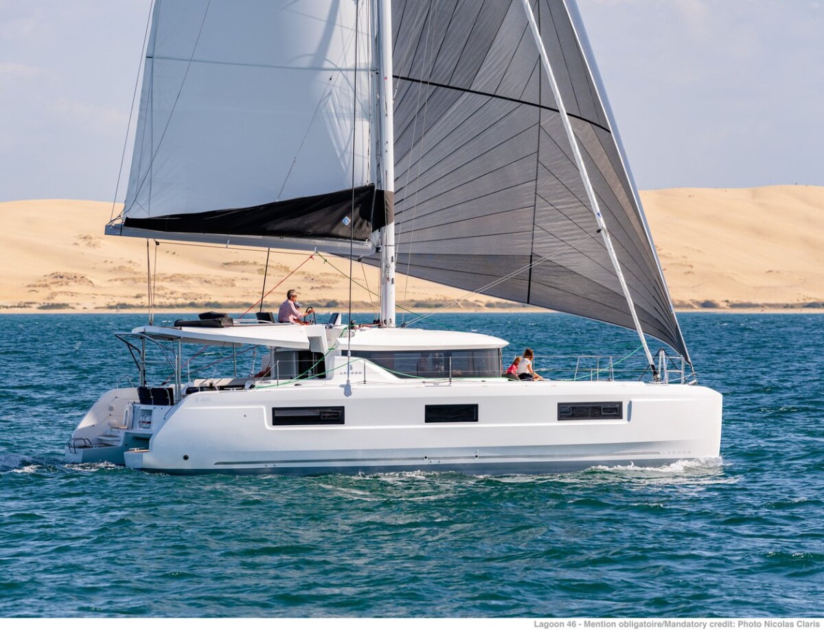 Lagoon 46 Coolway