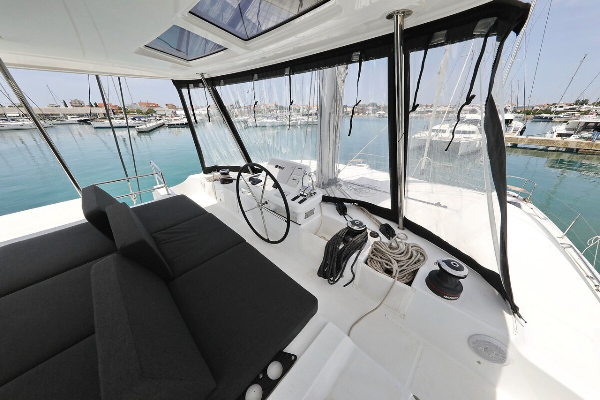 Lagoon 50 High Life