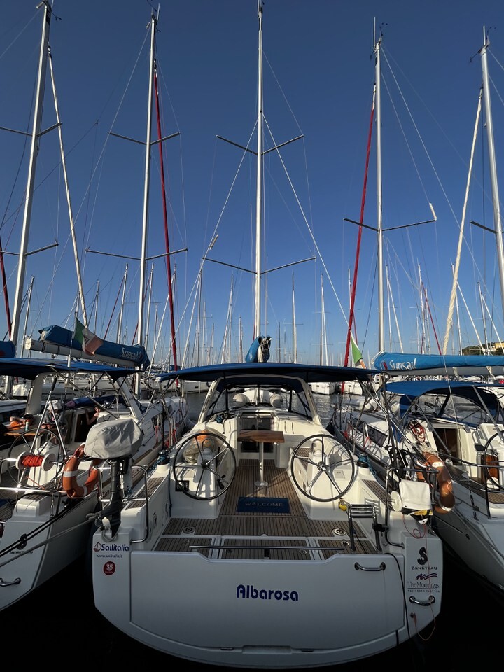 Oceanis 35.1 Albarosa