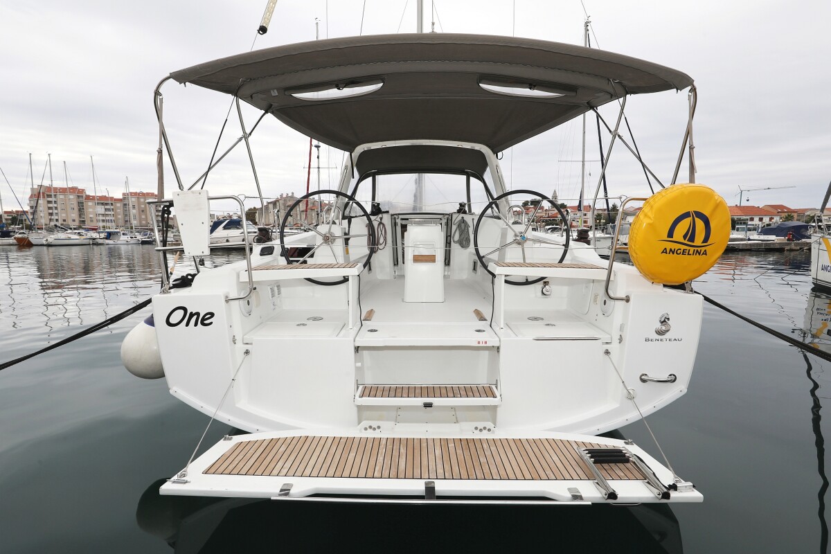 Oceanis 38 One