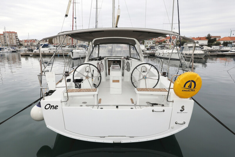 Oceanis 38 One