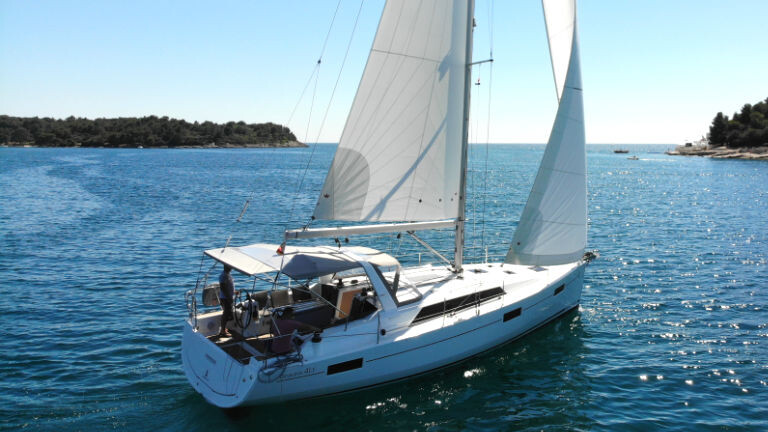 Oceanis 41.1 Pauline