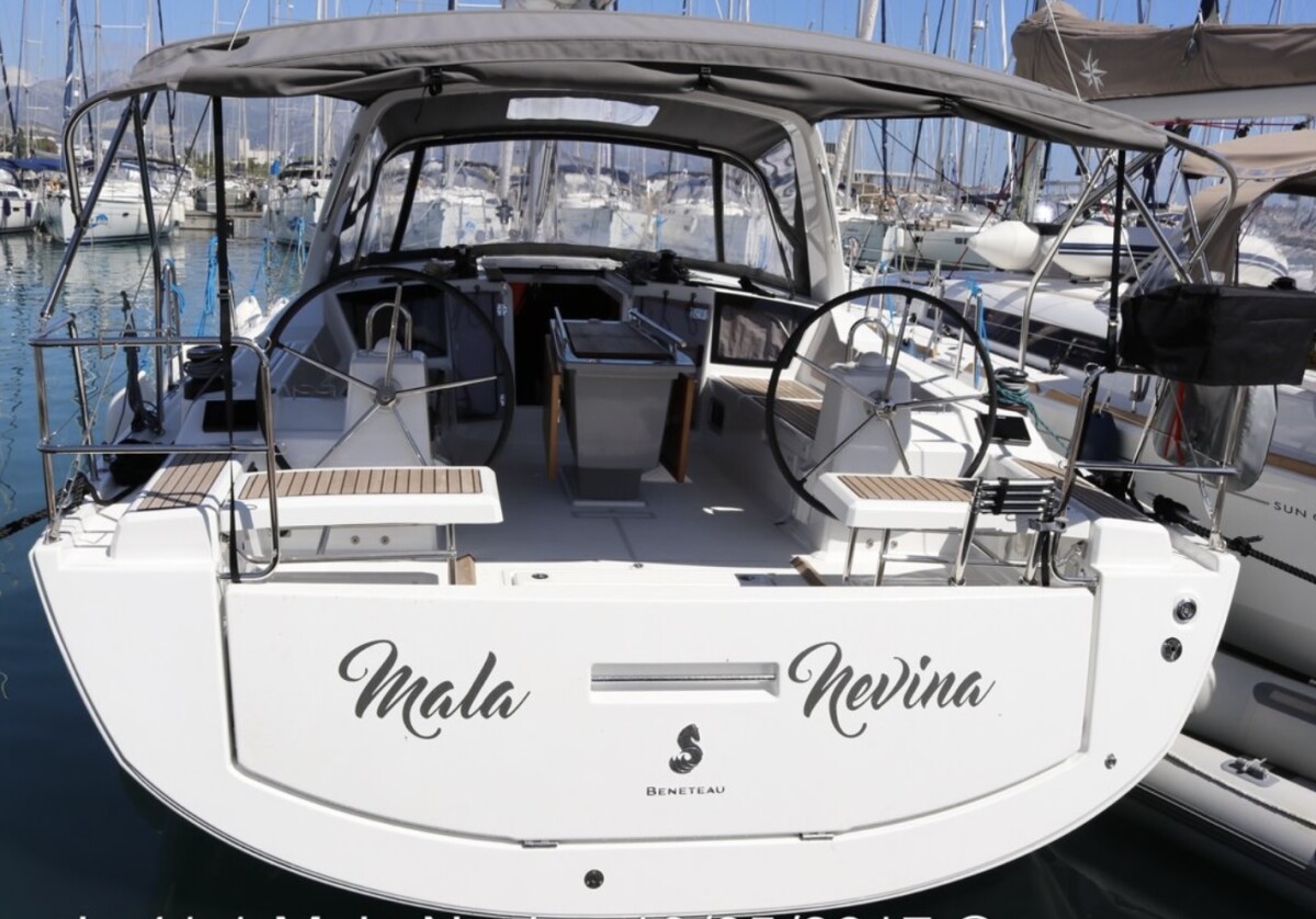 Oceanis 41.1 Mala Nevina