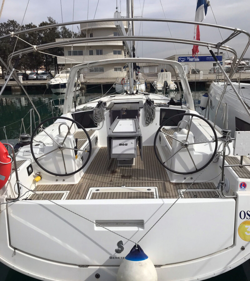 Oceanis 41.1 ECONOMY