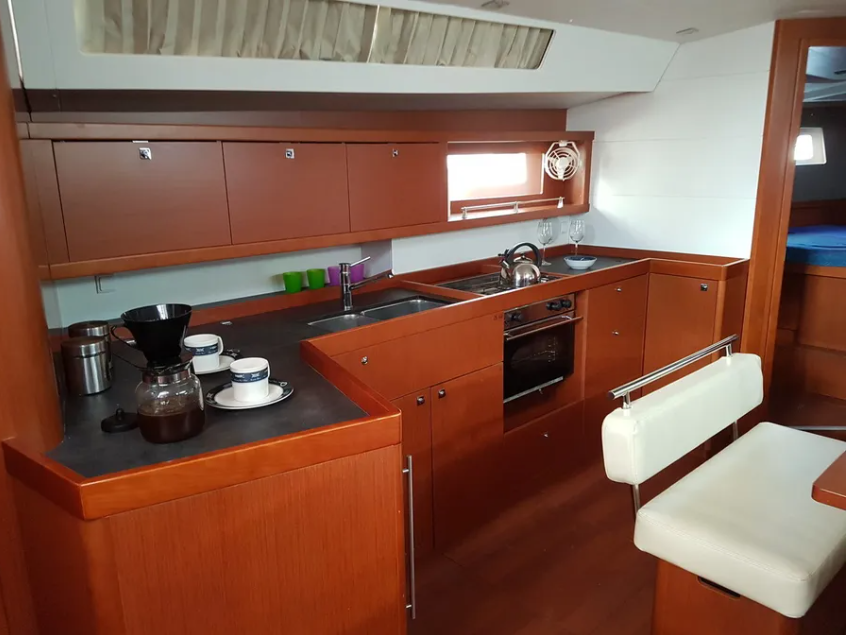 Oceanis 45 Allegria