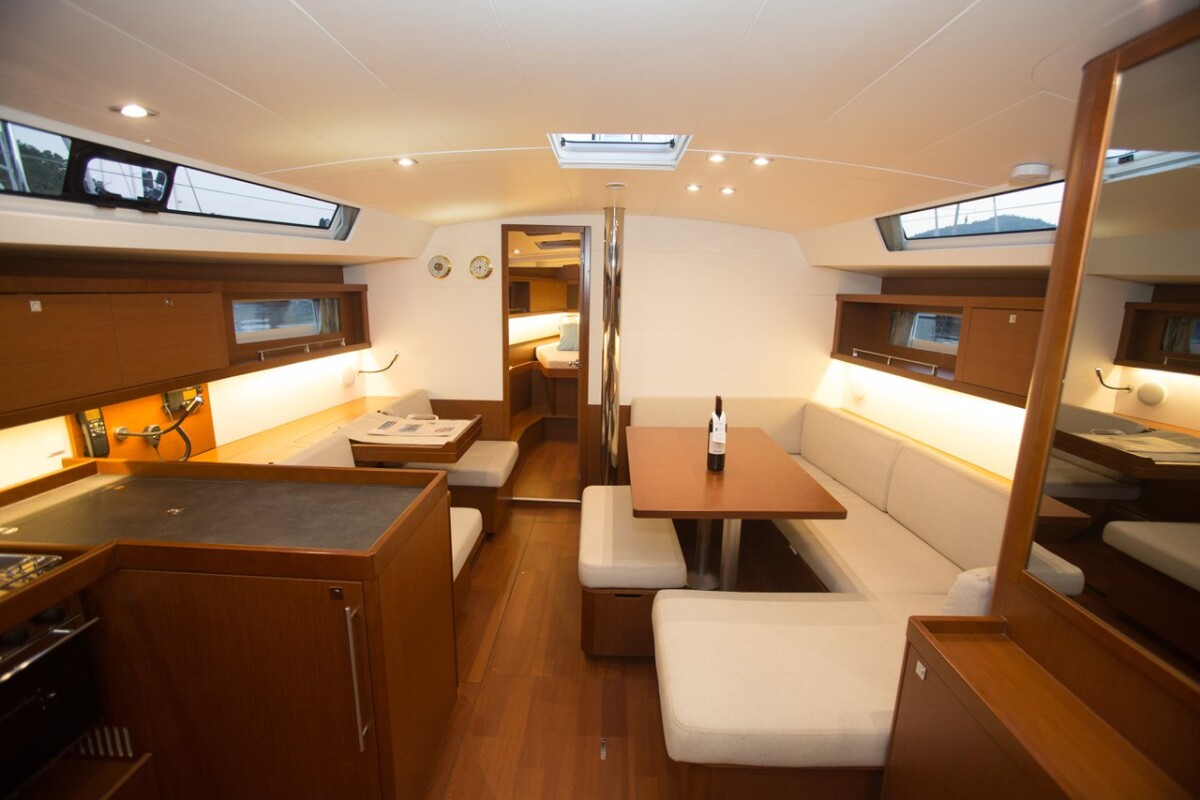 Oceanis 45 Dianora