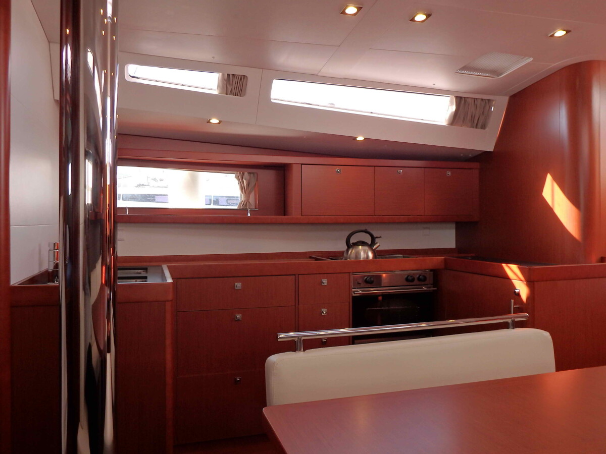 Oceanis 48 ECONOMY-