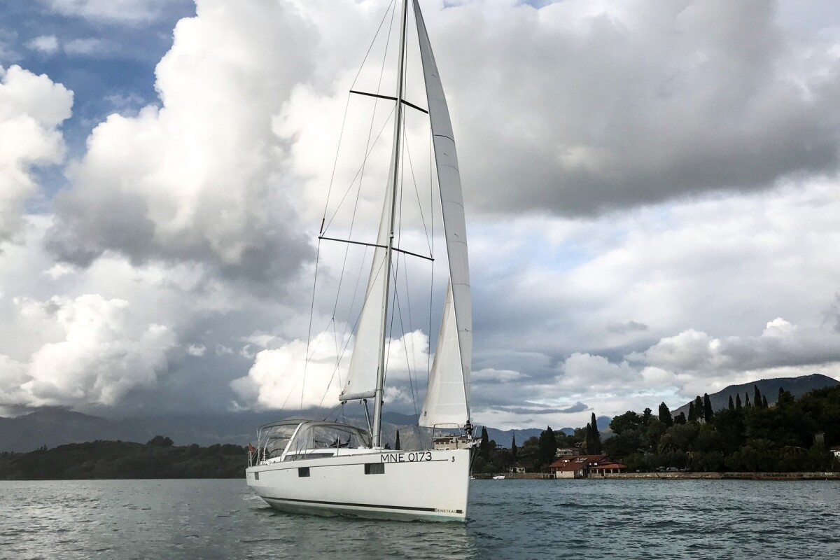 Oceanis 48 Blues