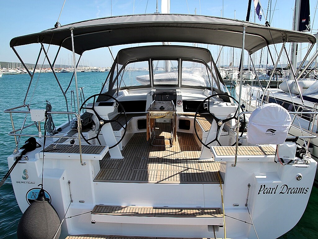 Oceanis 51.1 Pearl Dreams