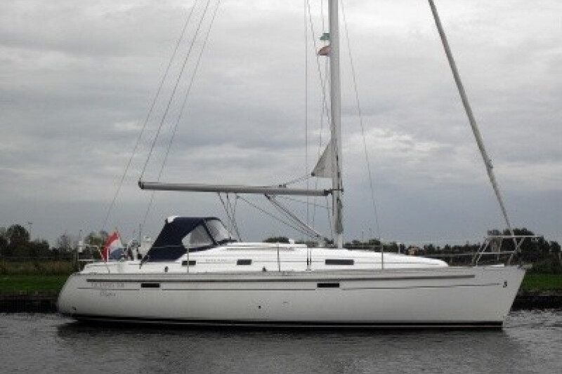 Oceanis Clipper 331 Rocinante