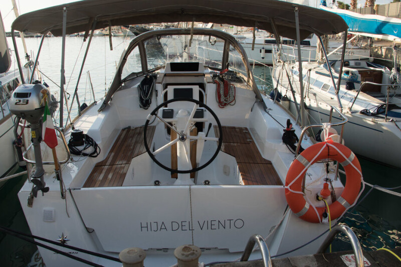 Sun Odyssey 319 Hija del Viento