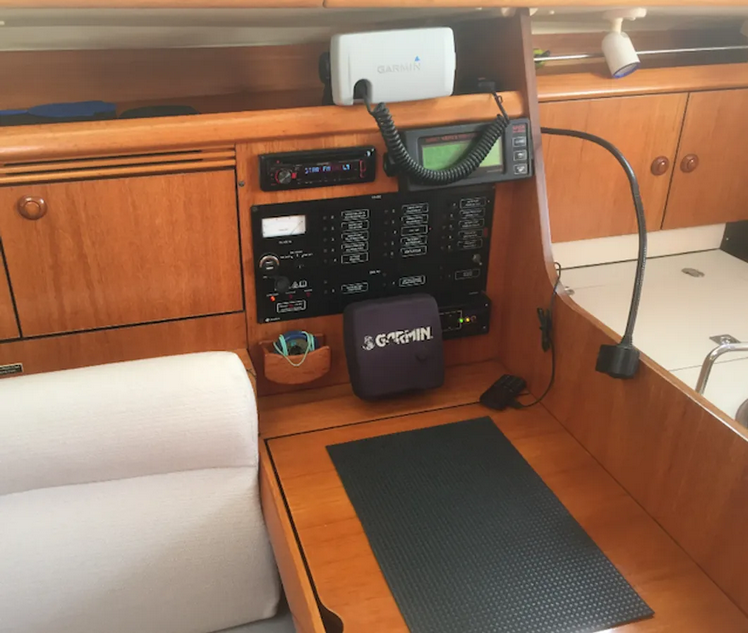 Sun Odyssey 32 Iason