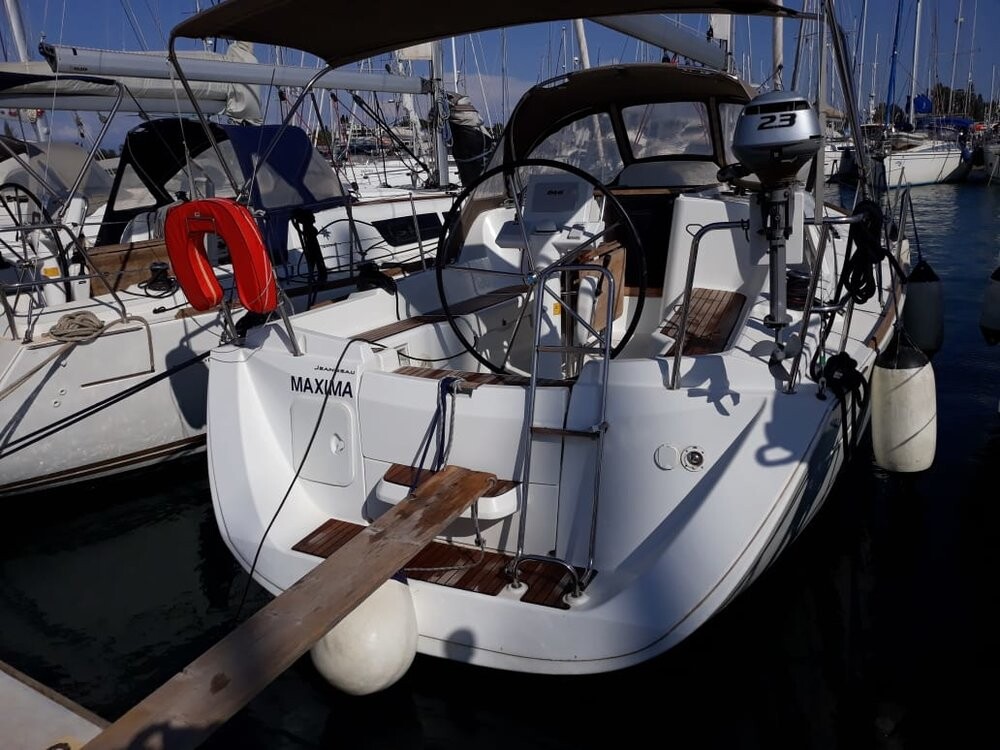 Sun Odyssey 33i Maxima