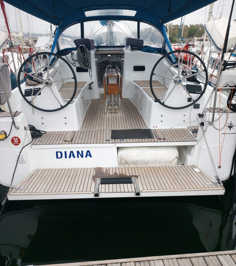 Sun Odyssey 380 Diana