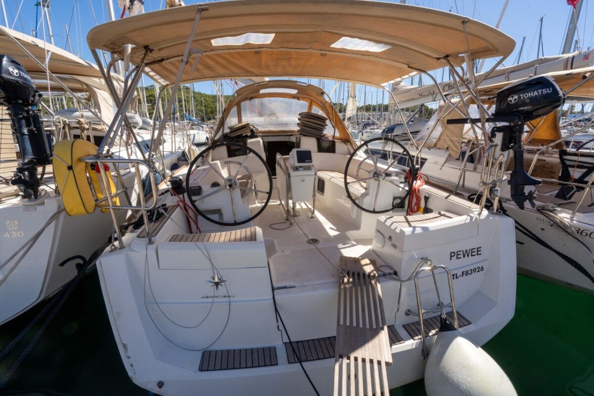 Sun Odyssey 389 PEWEE