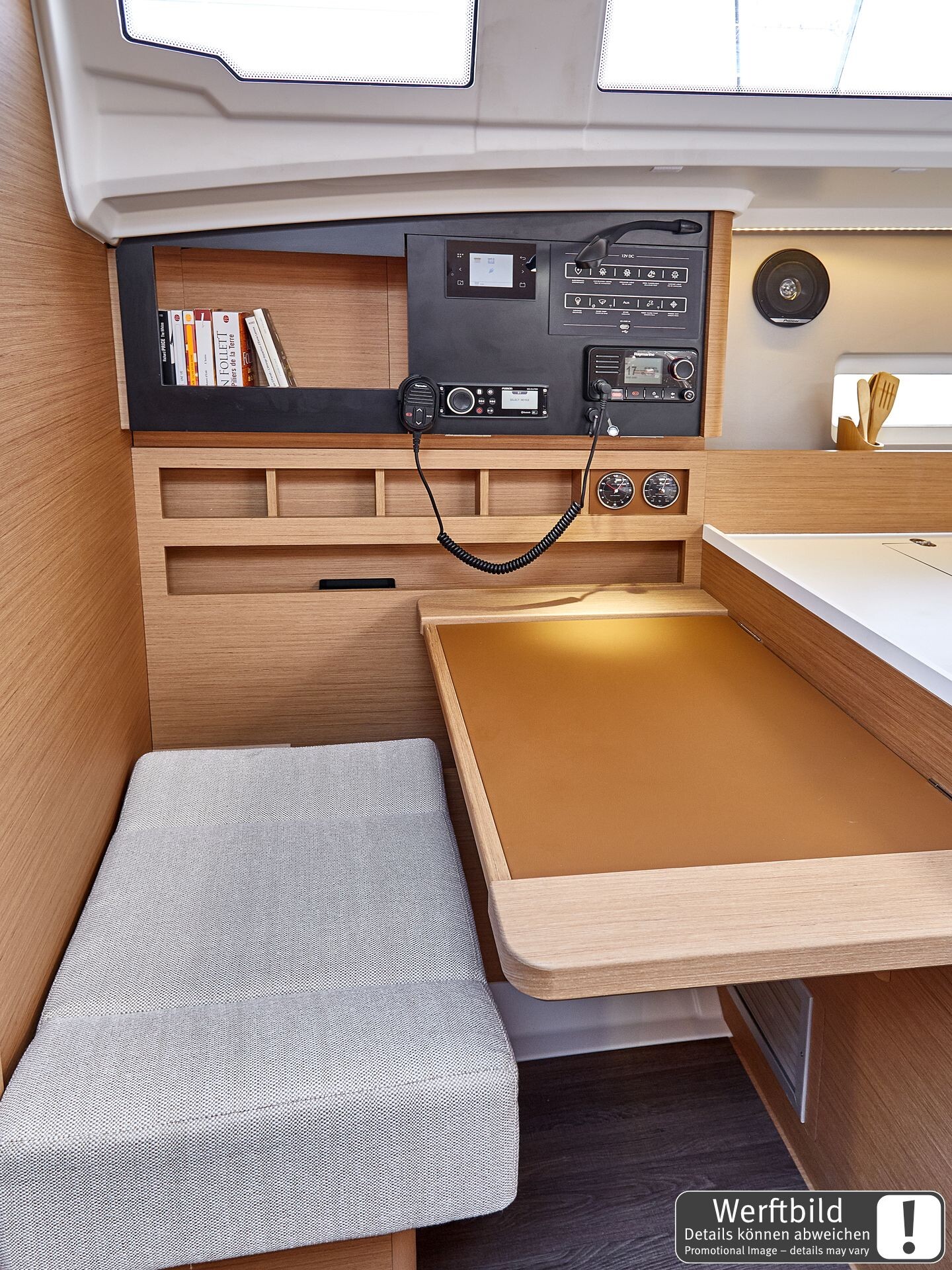 Sun Odyssey 410 Maral