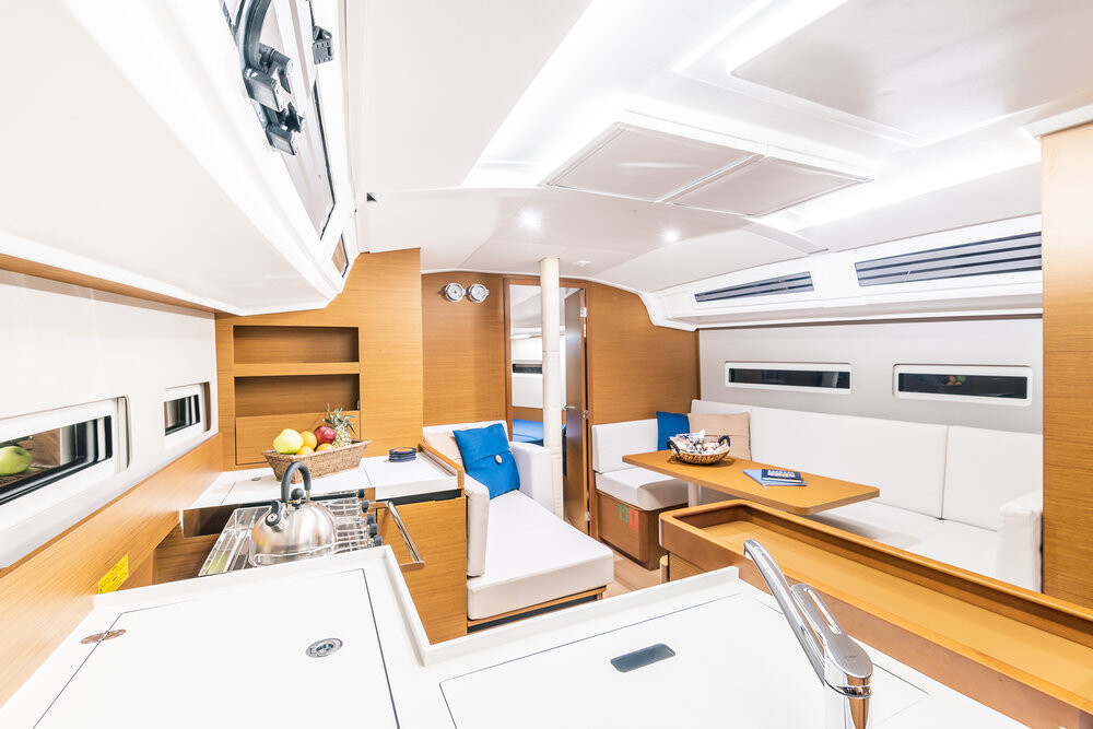 Sun Odyssey 410 Emotion