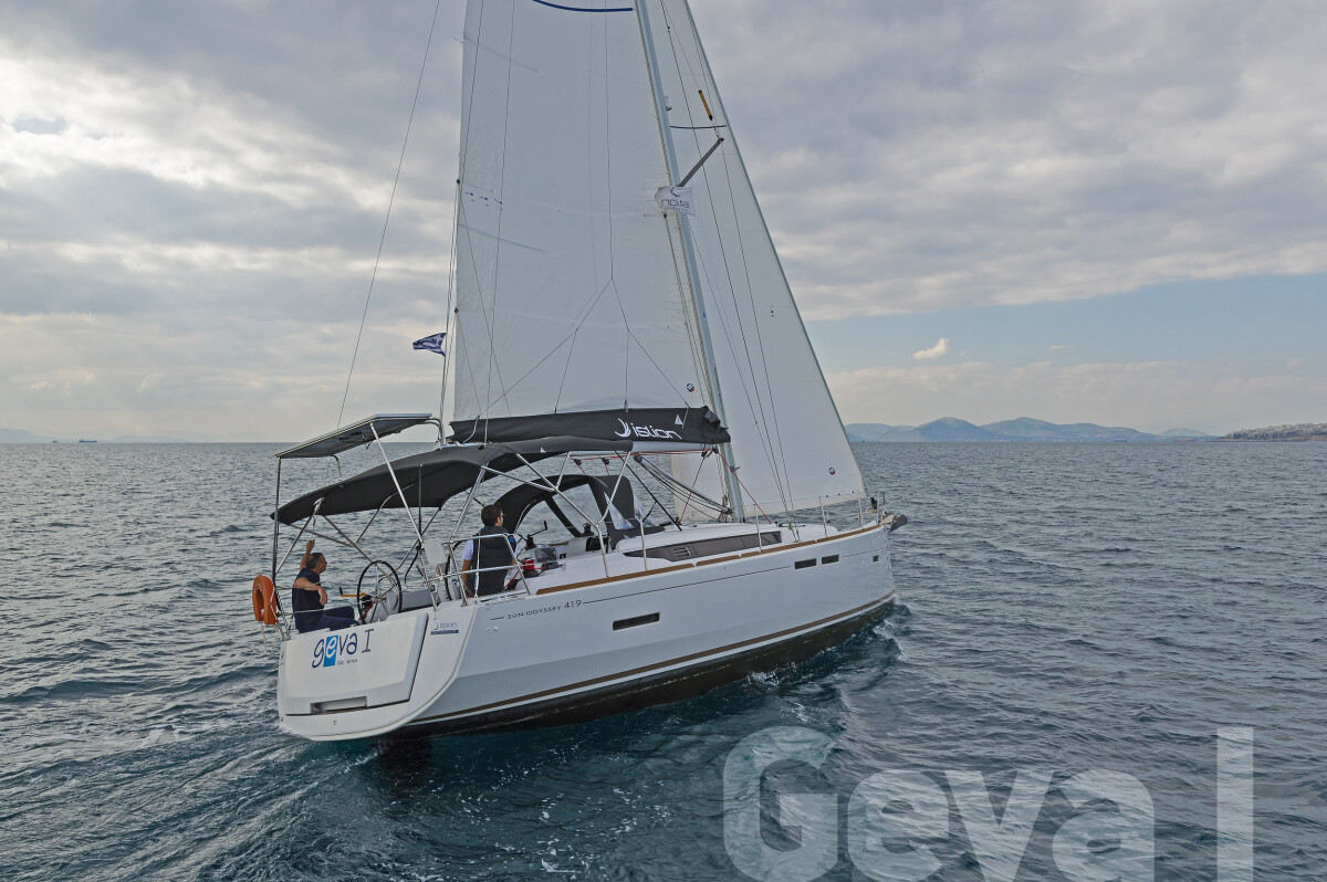 Sun Odyssey 419 Geva I