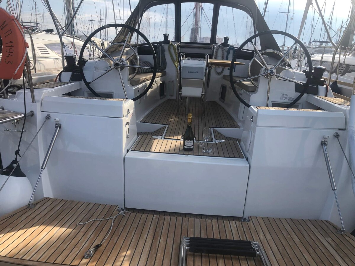 Sun Odyssey 419 Anerada