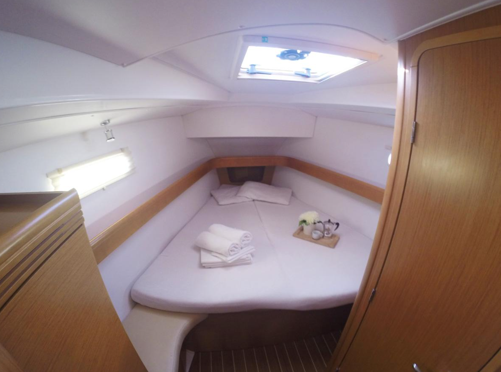 Sun Odyssey 42 DS Sweet Alis