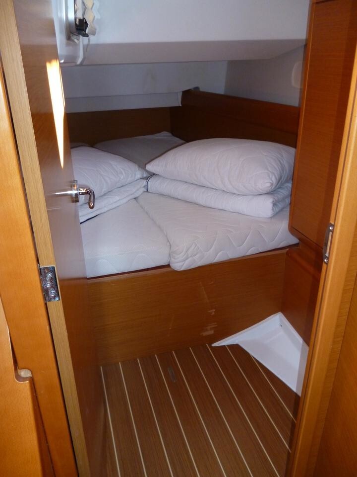 Sun Odyssey 439 Spirus