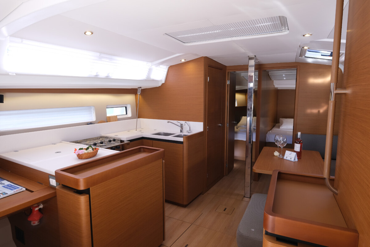 Sun Odyssey 440 Roma