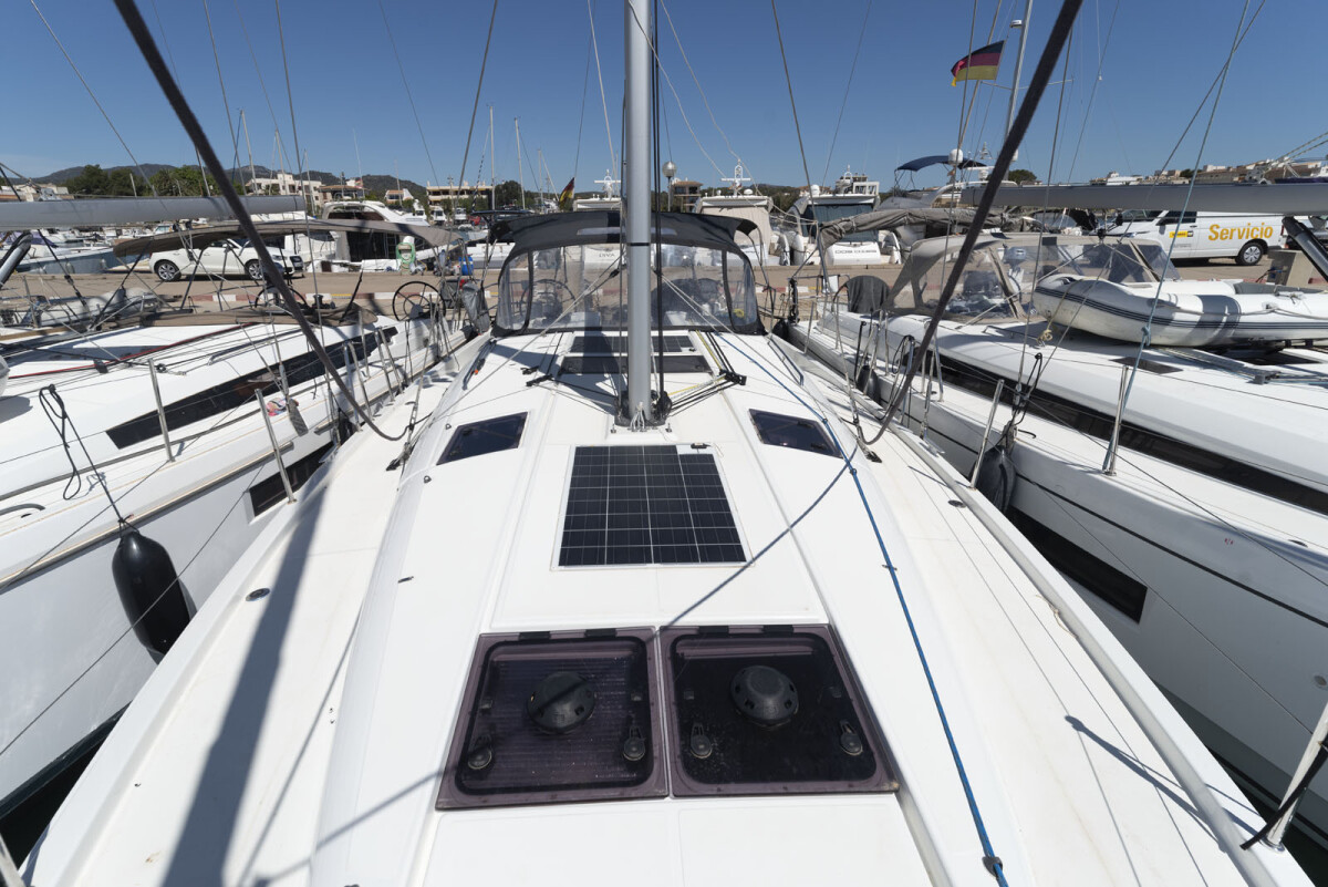 Sun Odyssey 440 free elli