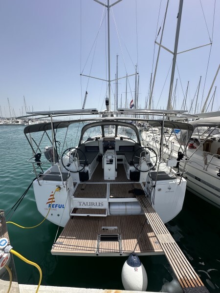 Sun Odyssey 440 Taurus