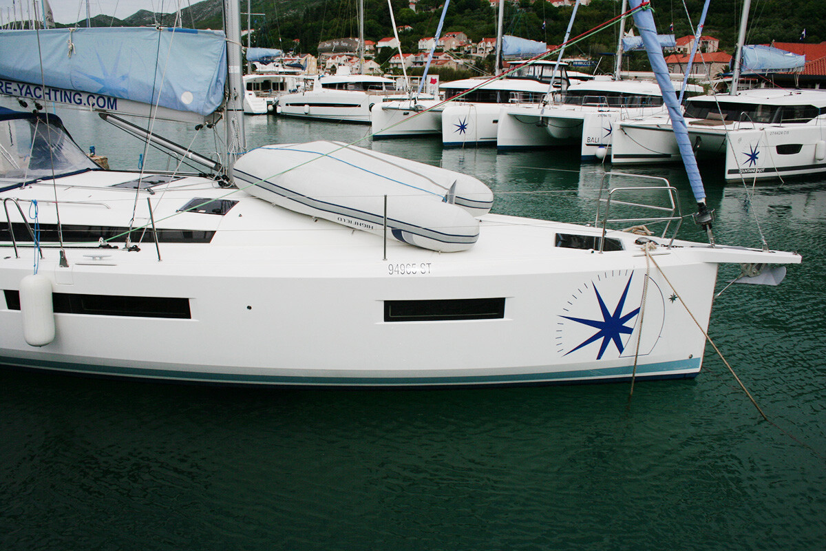 Sun Odyssey 440 Modesty